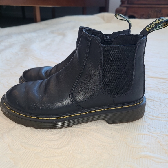 Dr. Martin Kids Boot - Picture 5 of 13